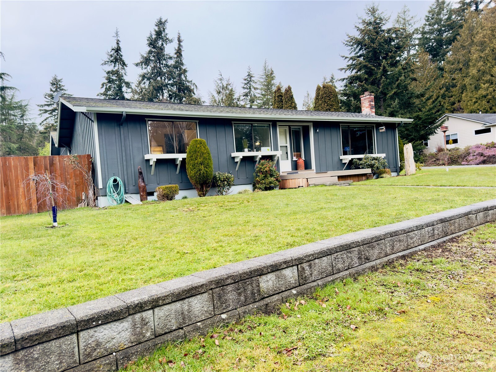 281 Soleduck Place Property Photo