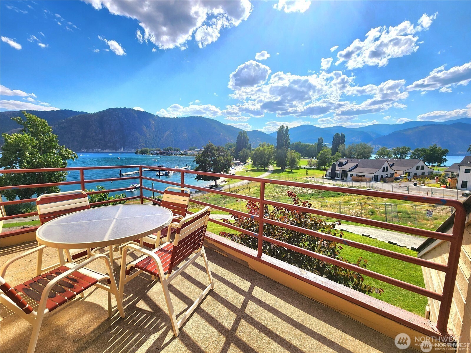 1 Nekquelekin 411-a Property Photo 1