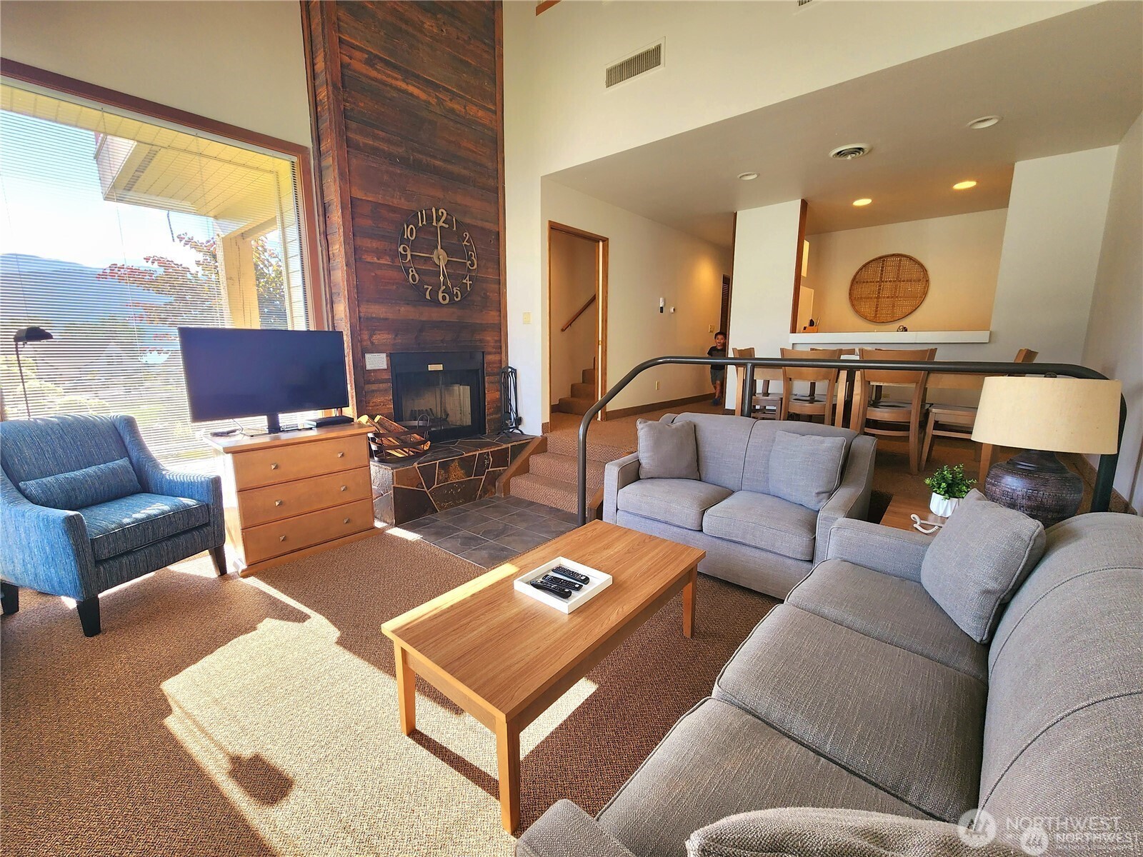1 Nekquelekin 411-a Property Photo 5