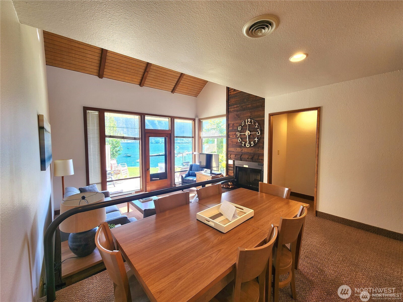 1 Nekquelekin 411-a Property Photo 10