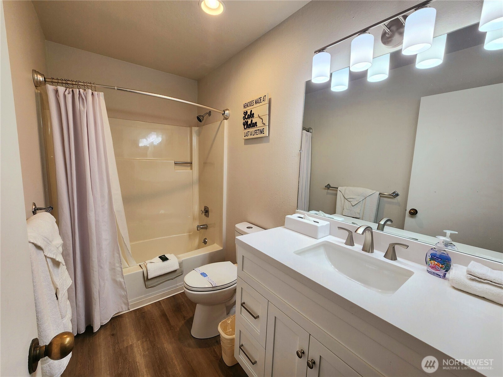 1 Nekquelekin 411-a Property Photo 13