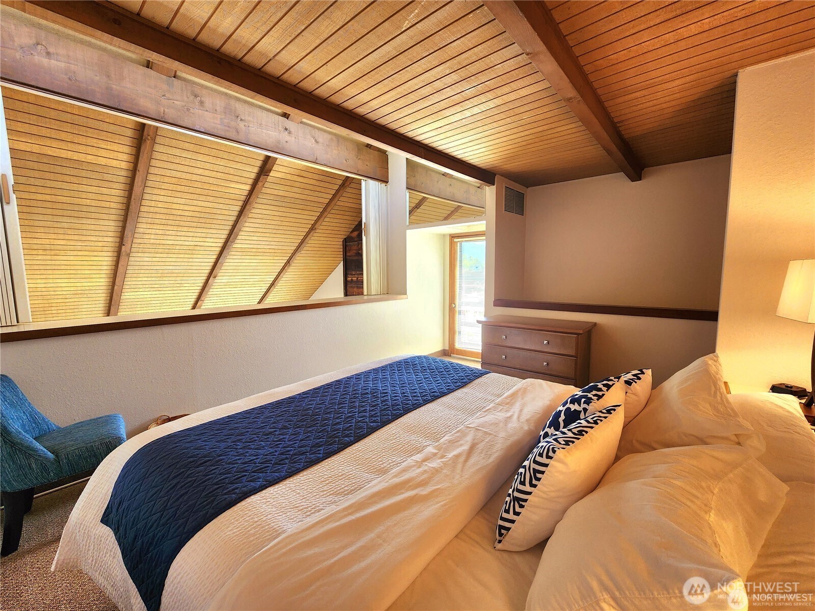 1 Nekquelekin 411-a Property Photo 17