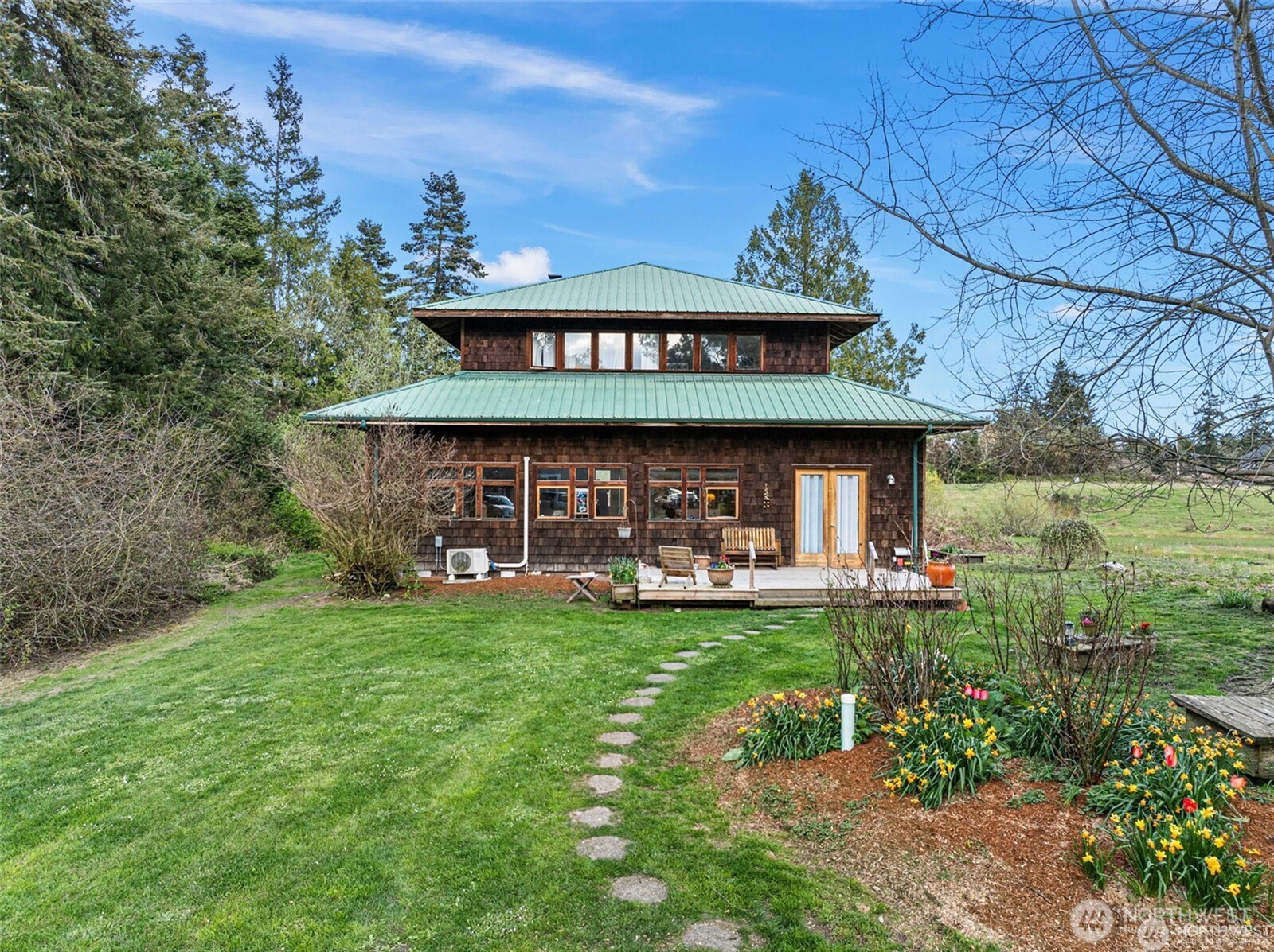 651 E Marrowstone Road Property Photo 1