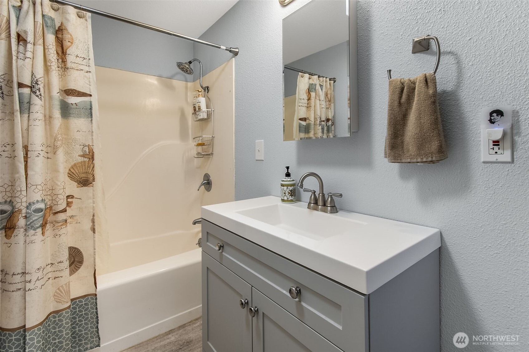 457 Centaurus Avenue Property Photo 13