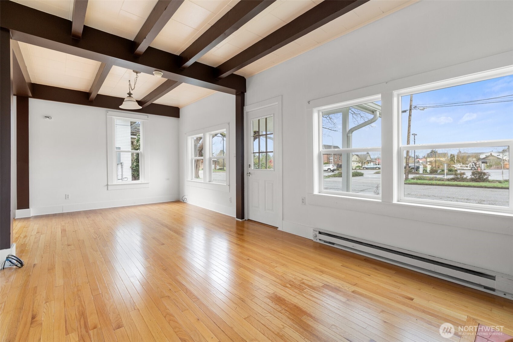 118 S Washington Avenue Property Photo 10