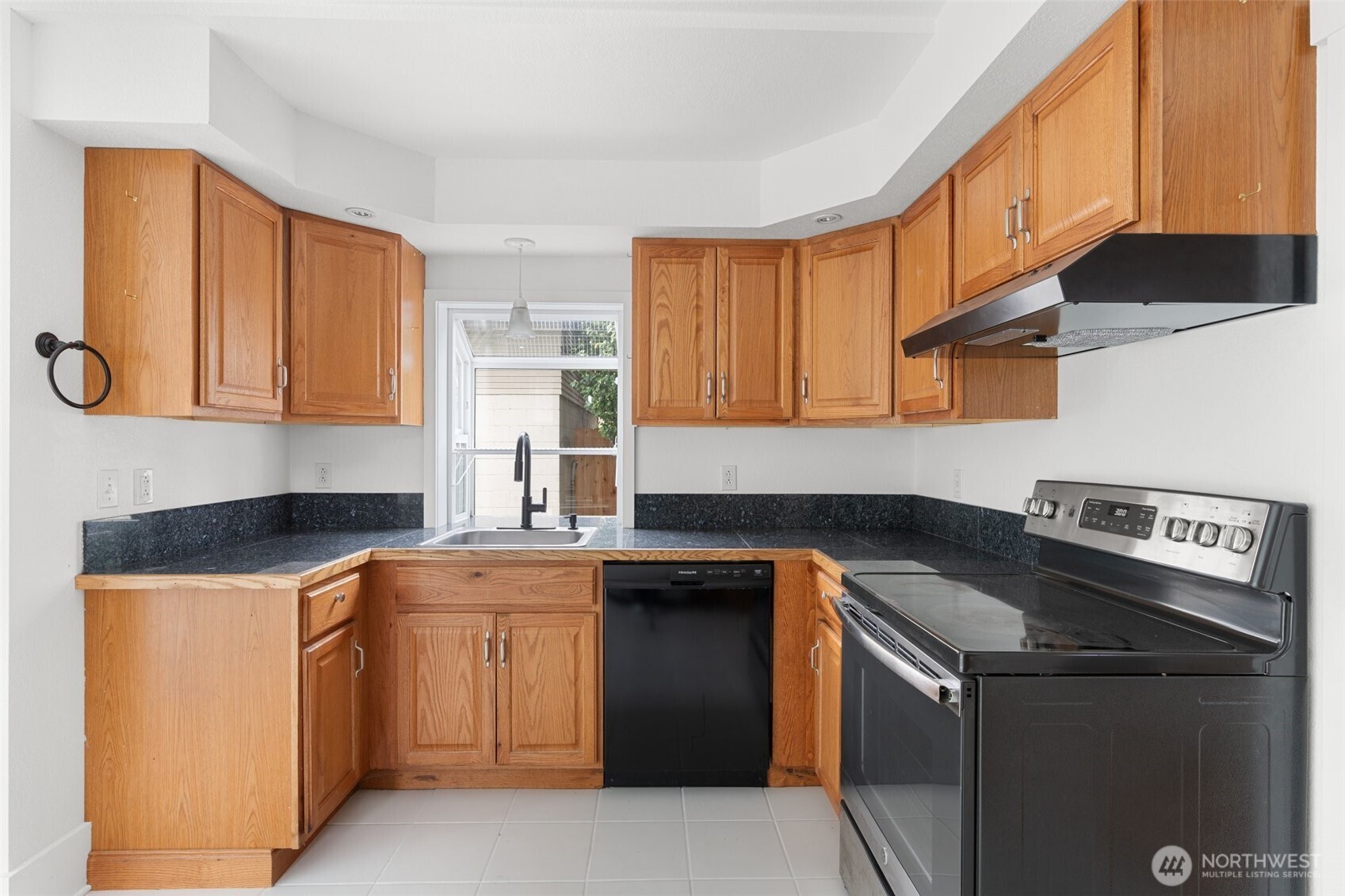 118 S Washington Avenue Property Photo 16