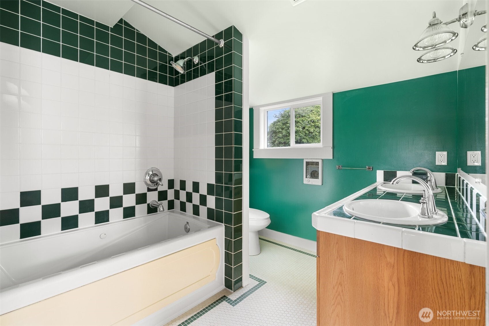 118 S Washington Avenue Property Photo 28