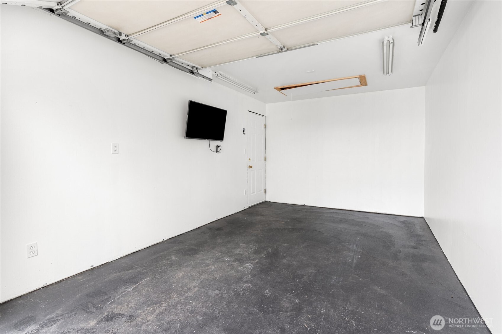 118 S Washington Avenue Property Photo 34