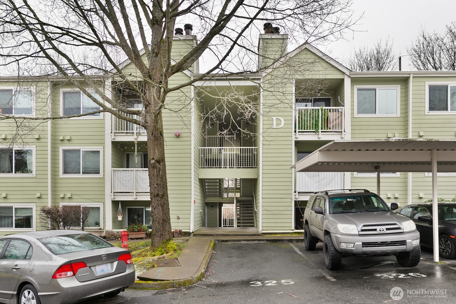 975 Aberdeen Avenue D203 Property Photo 2