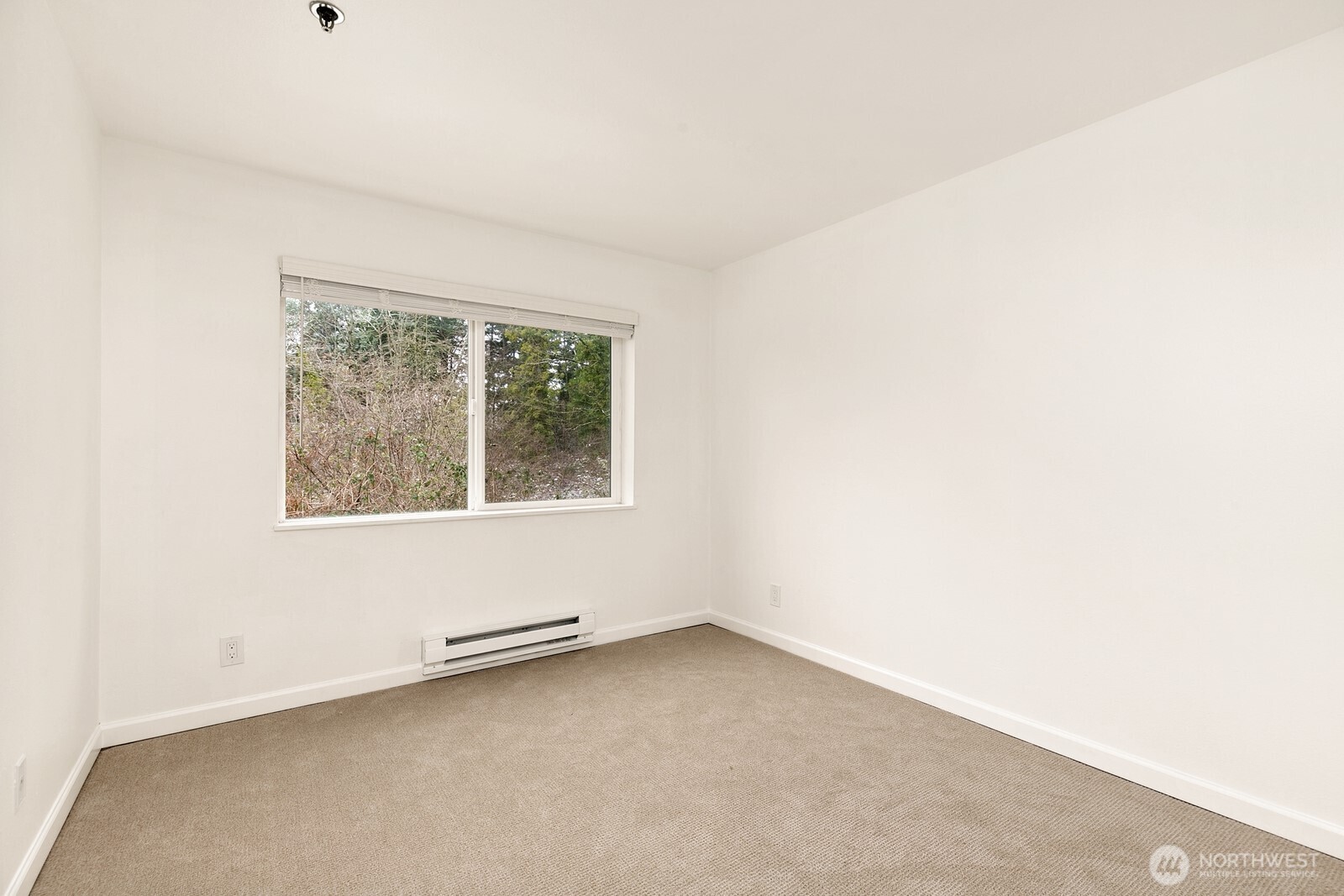 975 Aberdeen Avenue D203 Property Photo 18
