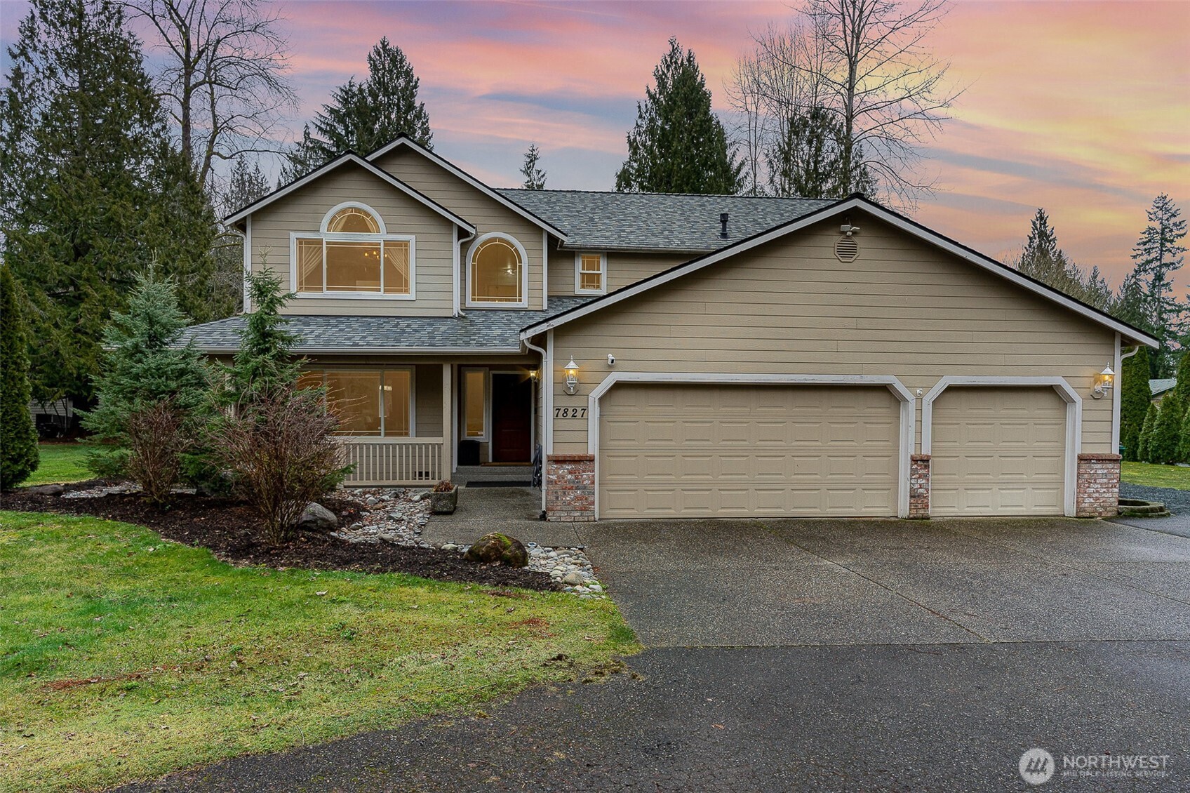 7827 143rd Avenue Property Photo