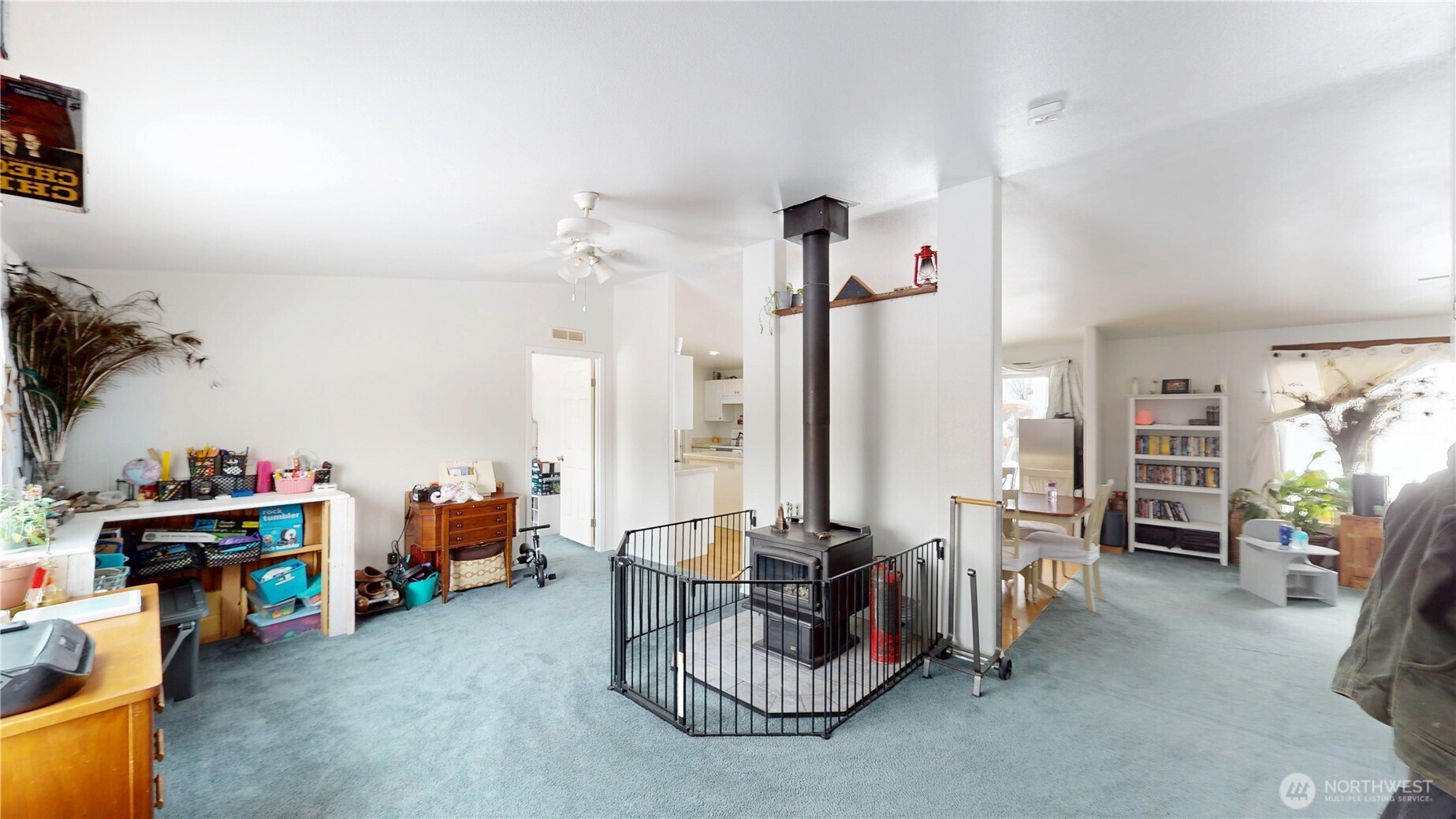 722 Aeneas Valley Road Property Photo 8