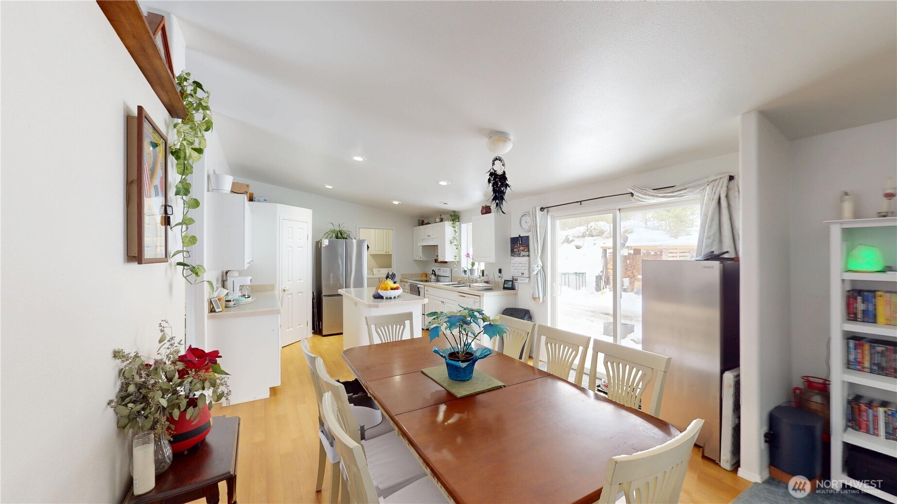722 Aeneas Valley Road Property Photo 12