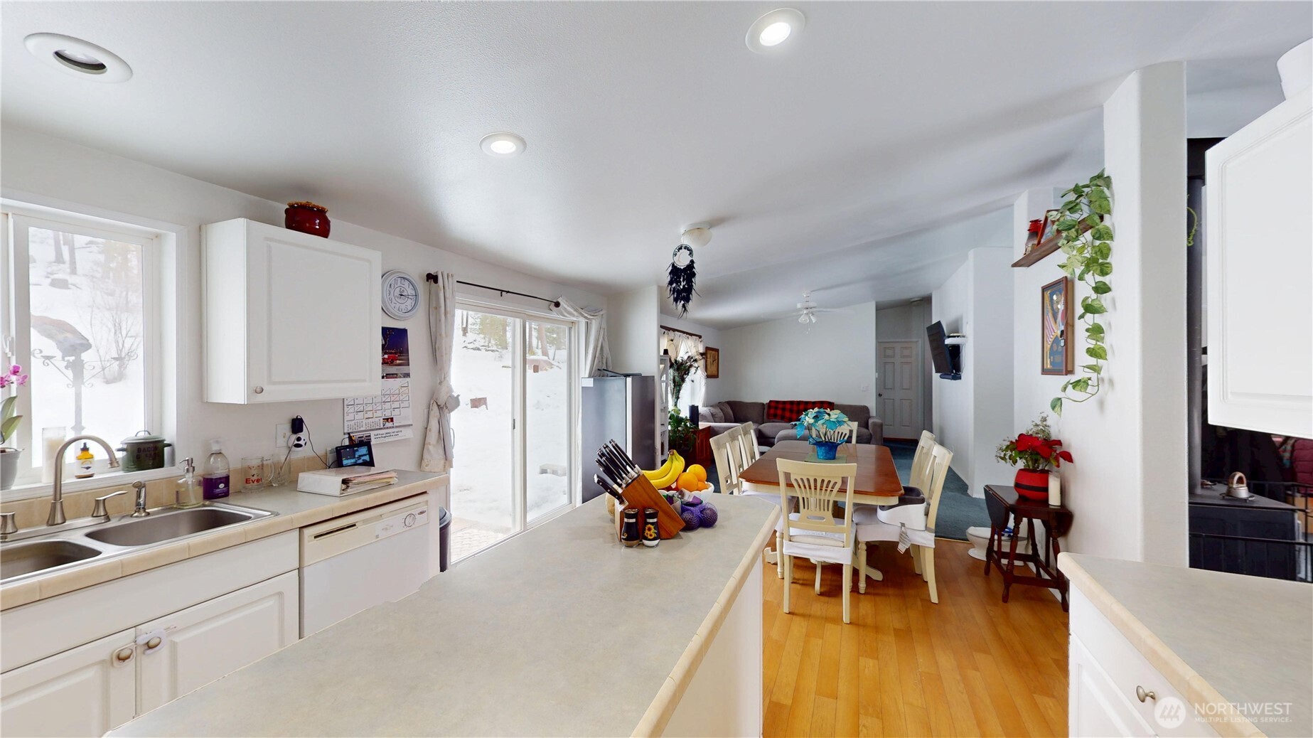 722 Aeneas Valley Road Property Photo 13