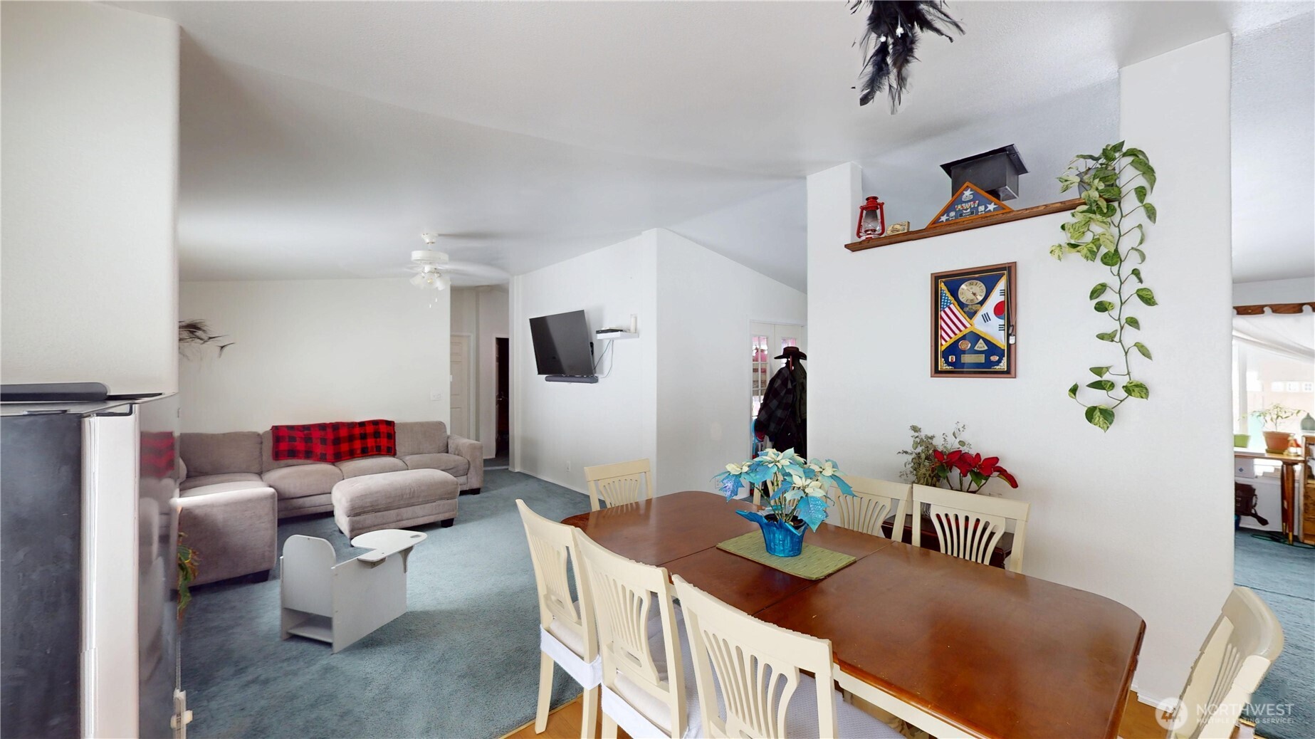 722 Aeneas Valley Road Property Photo 15