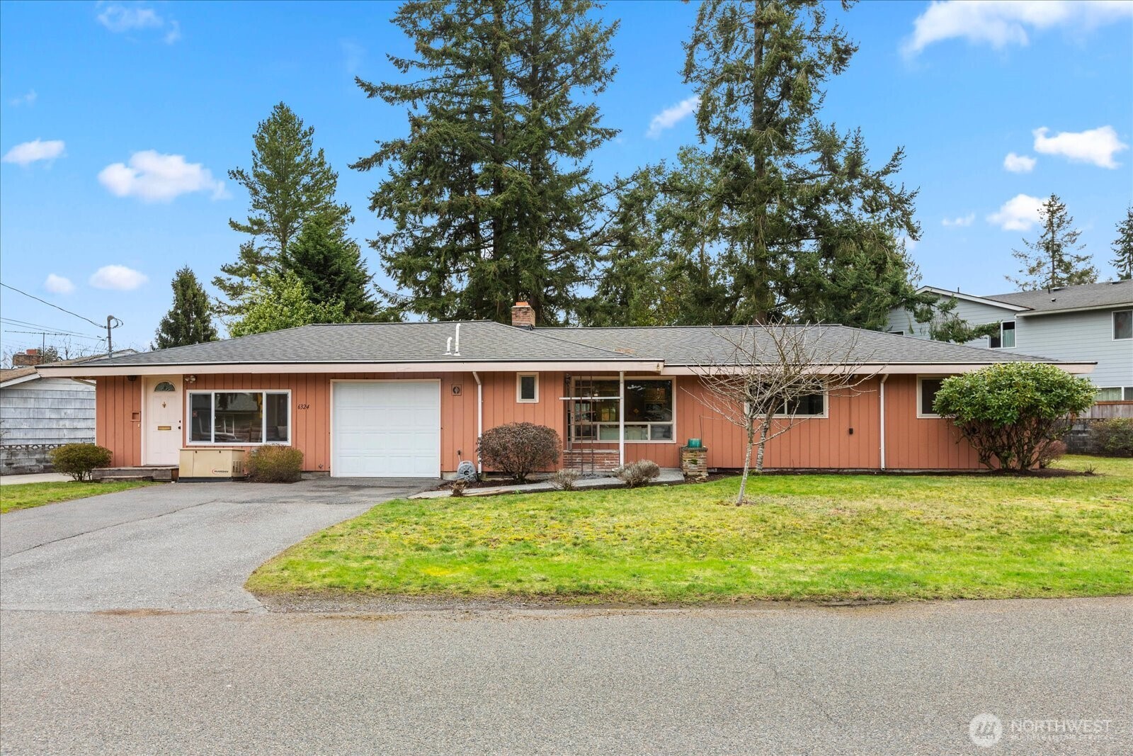 6324 181st Street Property Photo
