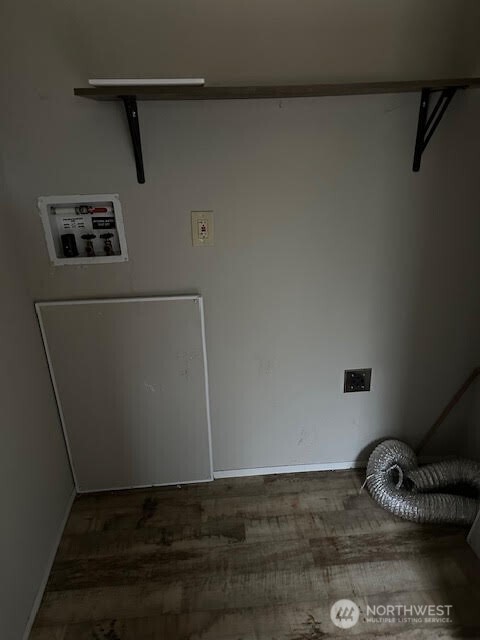 191 Ne Hilltop Place Property Photo 24