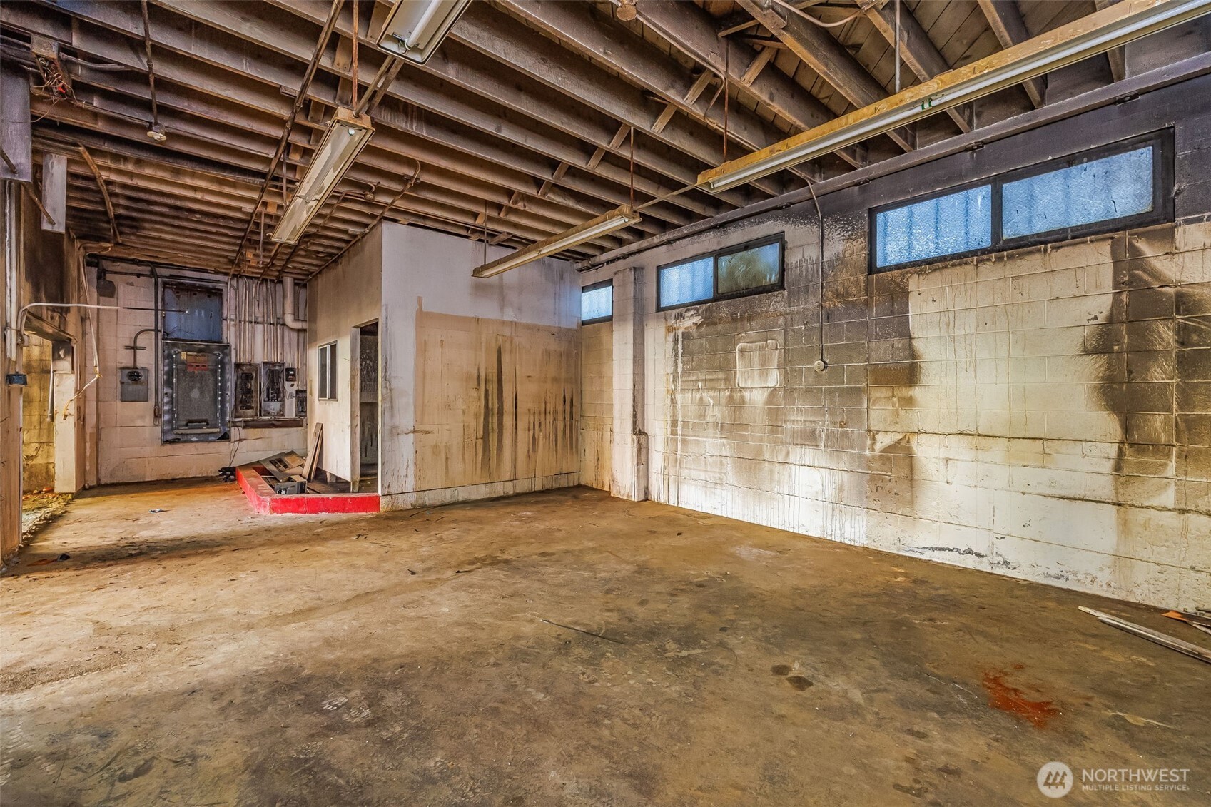 1175 Harrison Street Property Photo 6