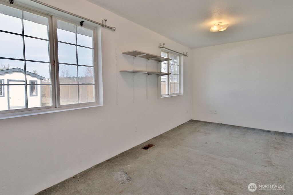 732 E Cedar Street Property Photo 20
