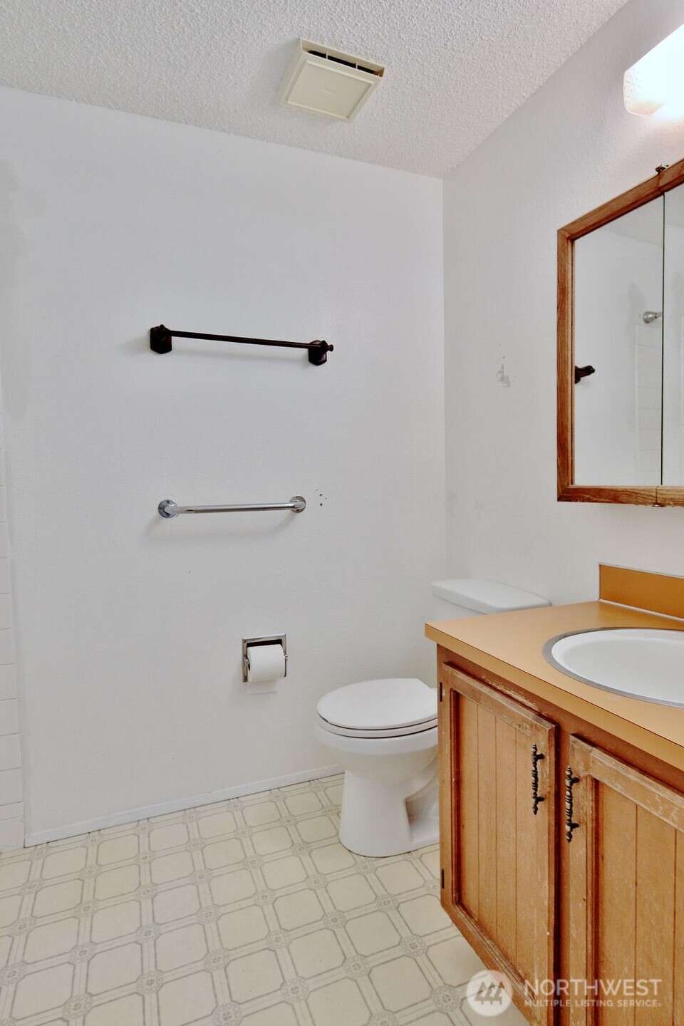 732 E Cedar Street Property Photo 31