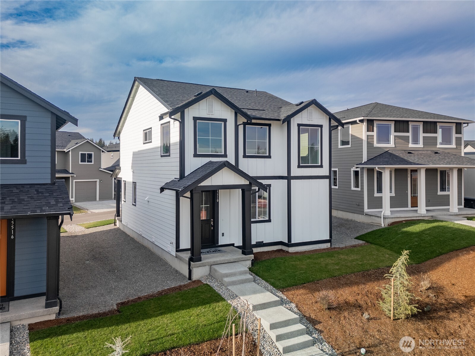 15510 208th (lot 140) Avenue Ct Property Photo 2