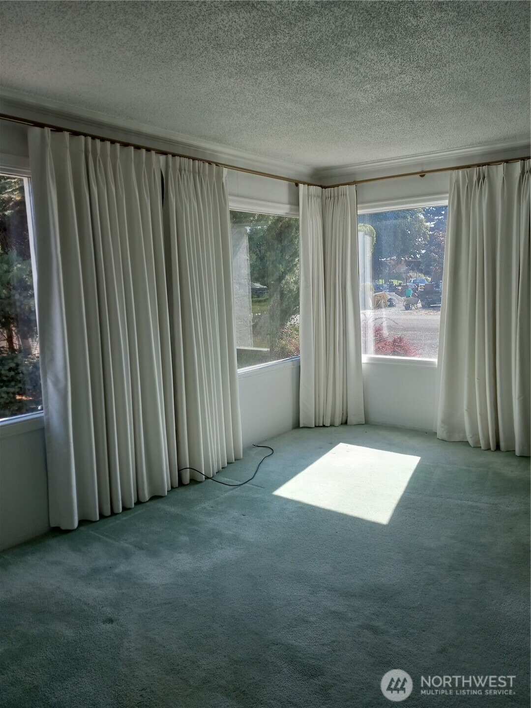 131 Hamilton Street Property Photo 5