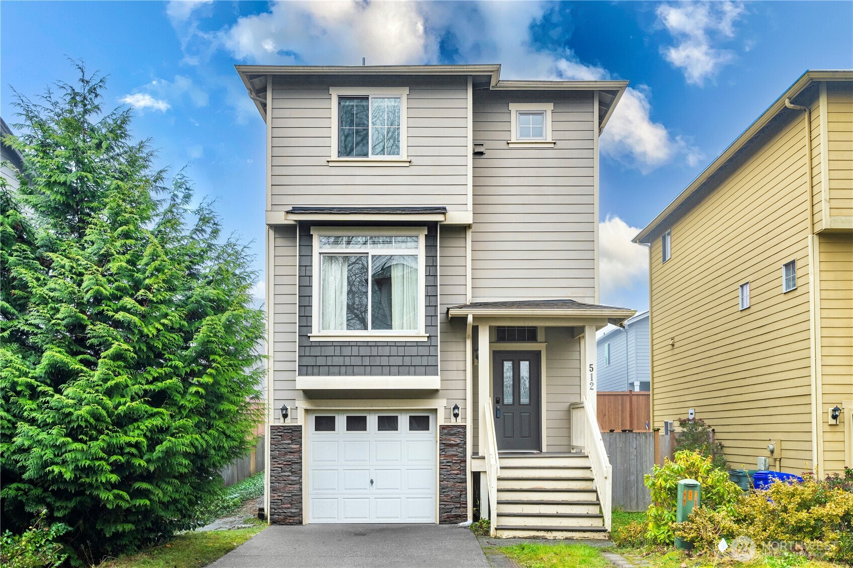 512 95th Court Property Photo