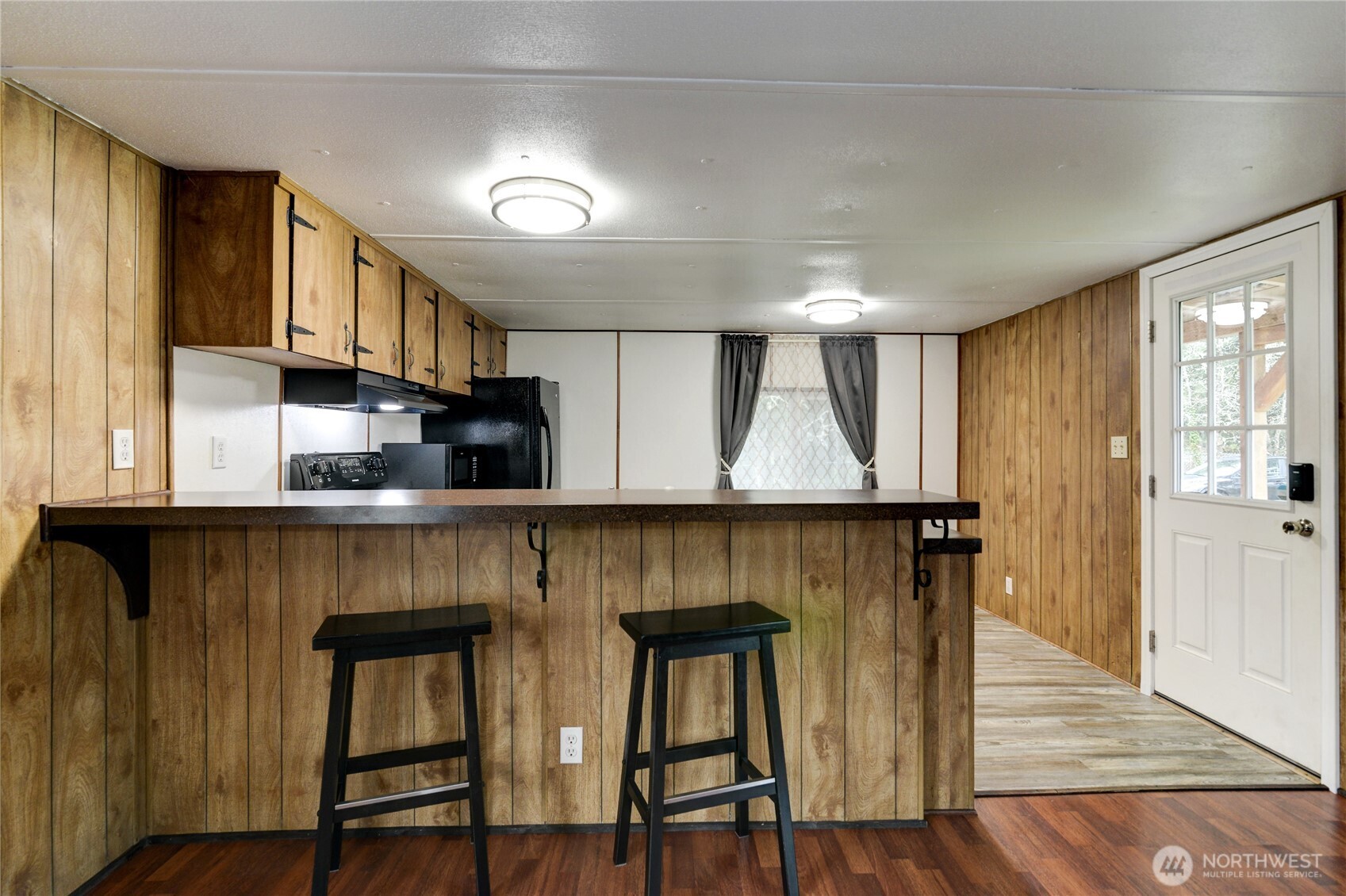 987 Tipsoo Loop Property Photo 18