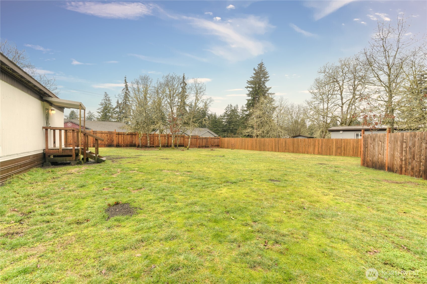 987 Tipsoo Loop Property Photo 20