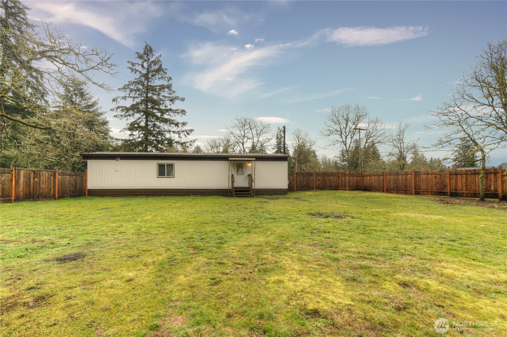 987 Tipsoo Loop Property Photo 22