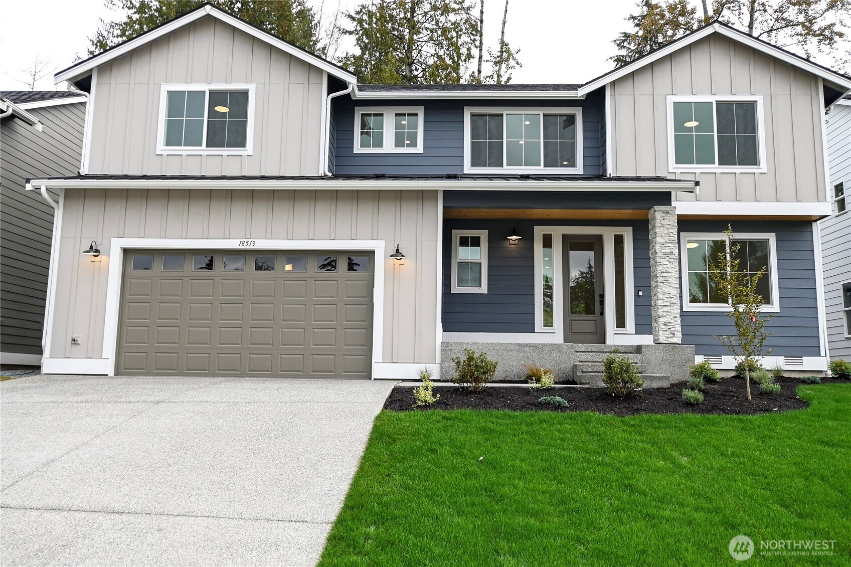 18425 86th Drive Property Photo