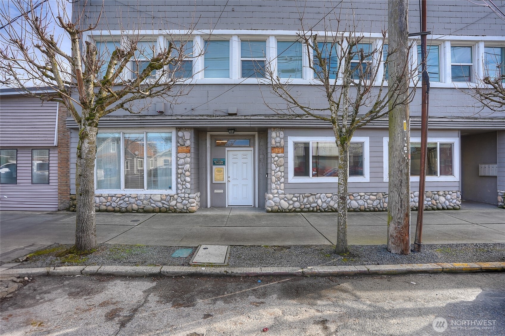 5435 S M Street Property Photo 1