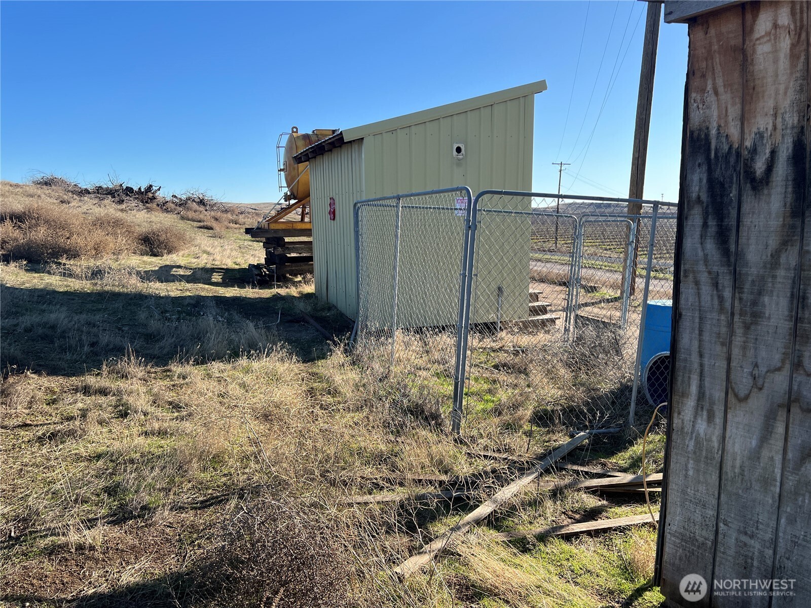 3231 Lombard Loop Road Property Photo 2