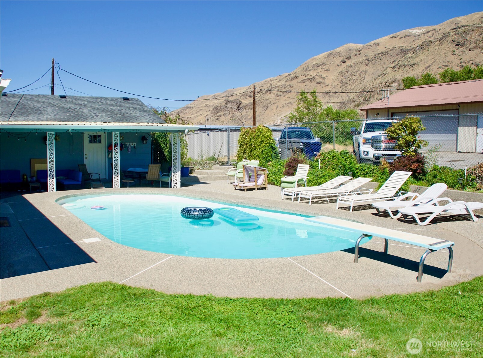 4477 Nw Cascade Avenue Property Photo 9