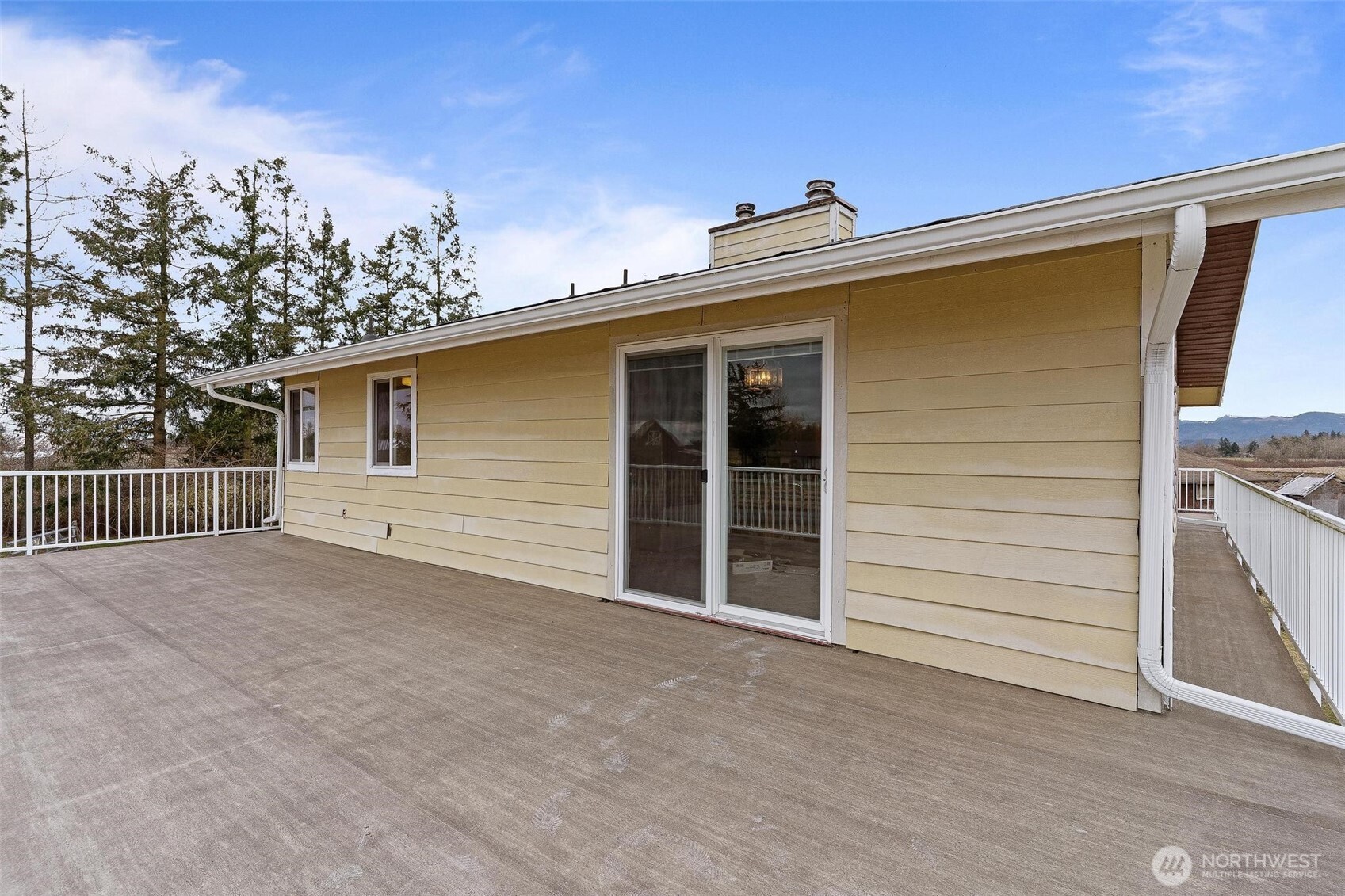 44410 208th Avenue Property Photo 6