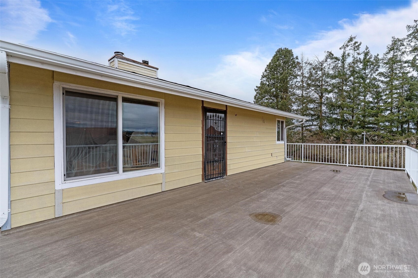 44410 208th Avenue Property Photo 7