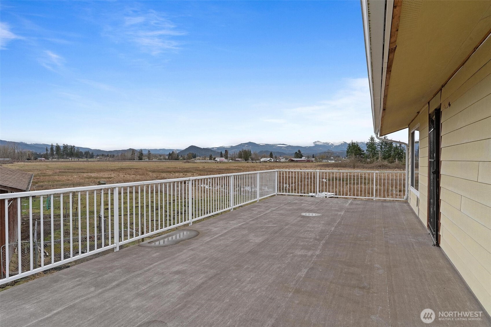 44410 208th Avenue Property Photo 8