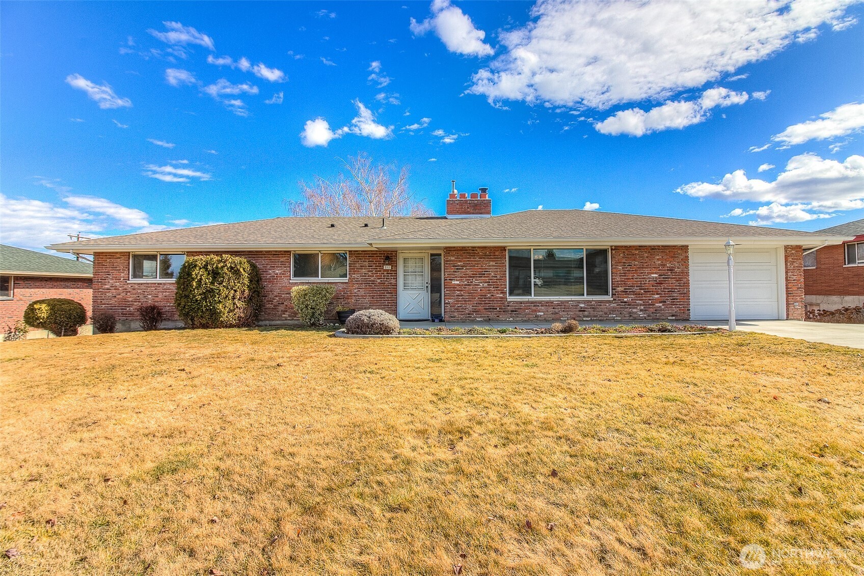 211 S 57th Avenue Property Photo