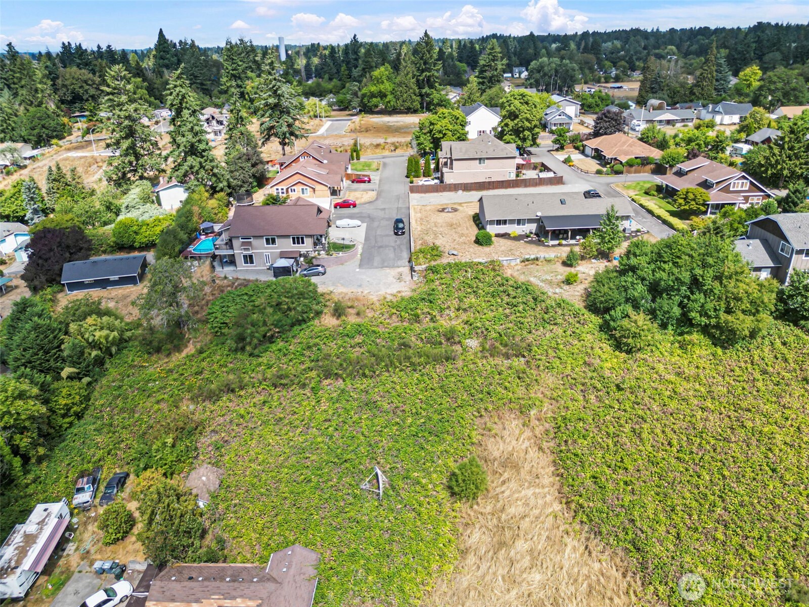 12714 2nd Avenue Property Photo 9