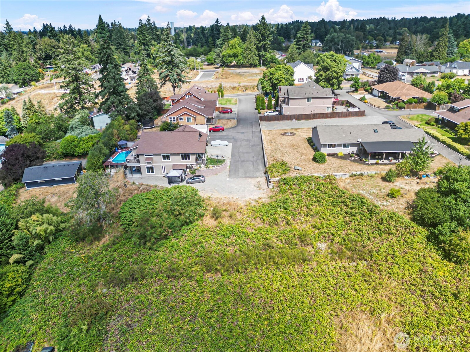 12714 2nd Avenue Property Photo 10