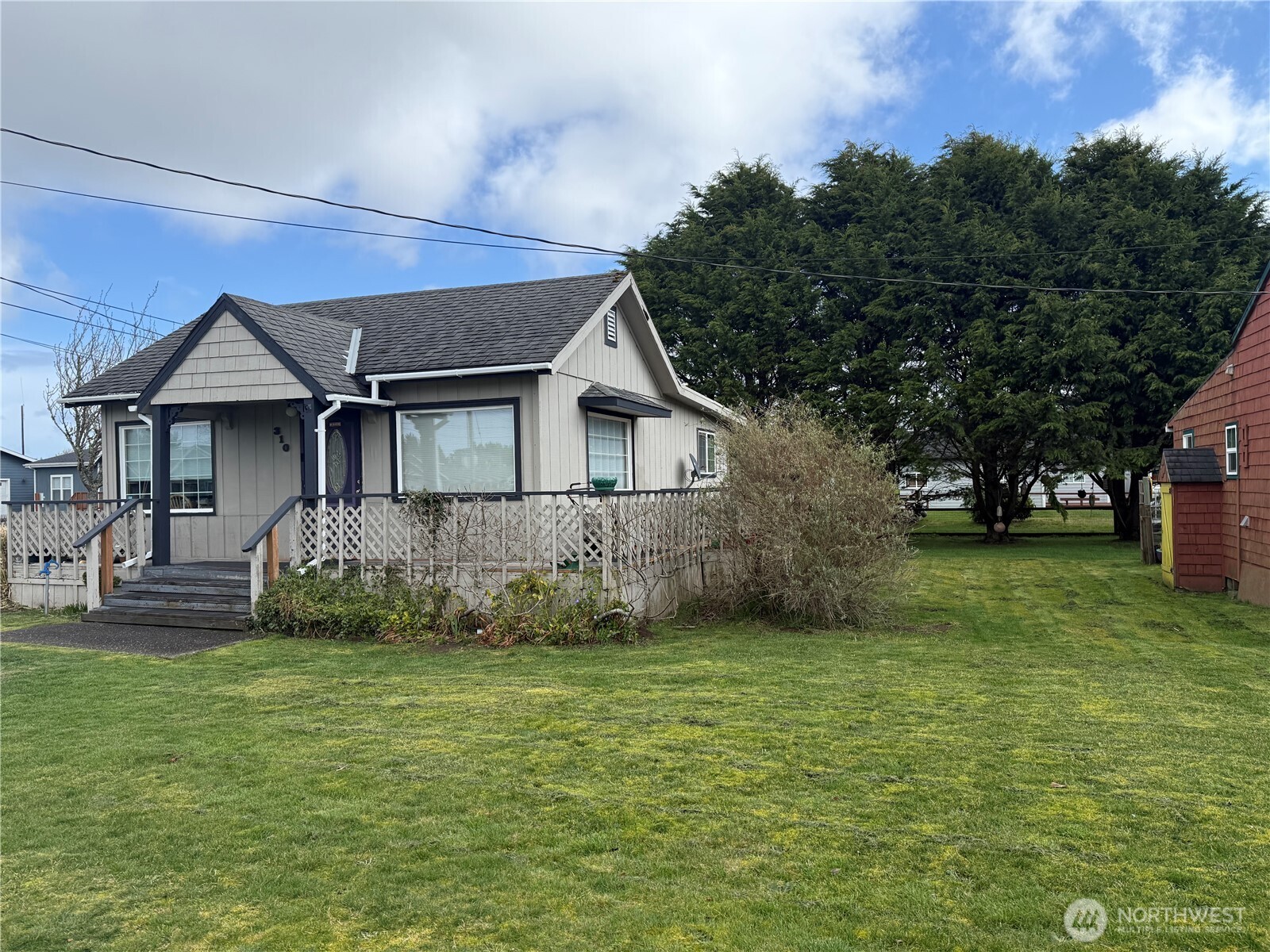 310 Washington Avenue Property Photo 1
