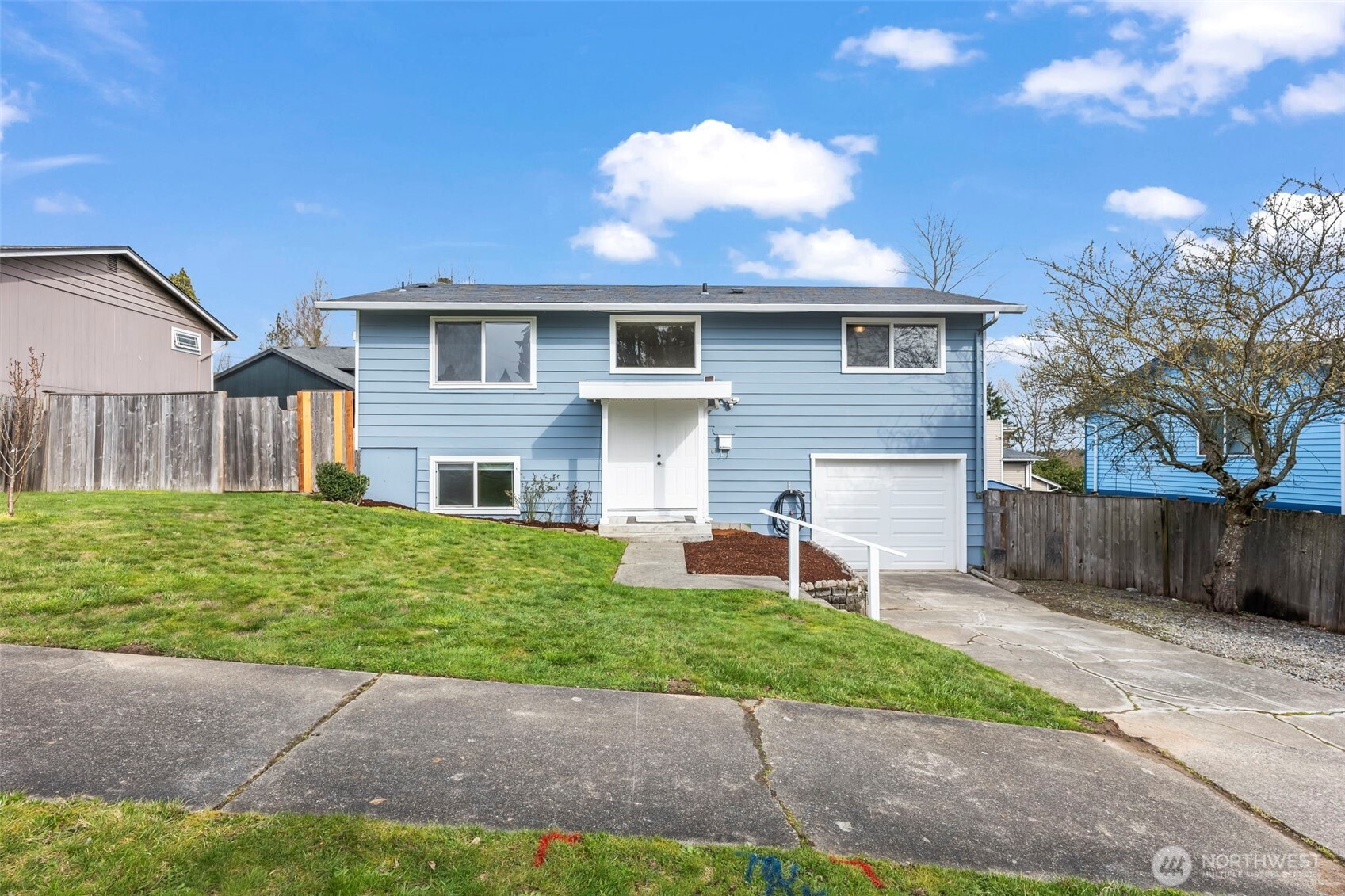 1125 E 60th Street Property Photo