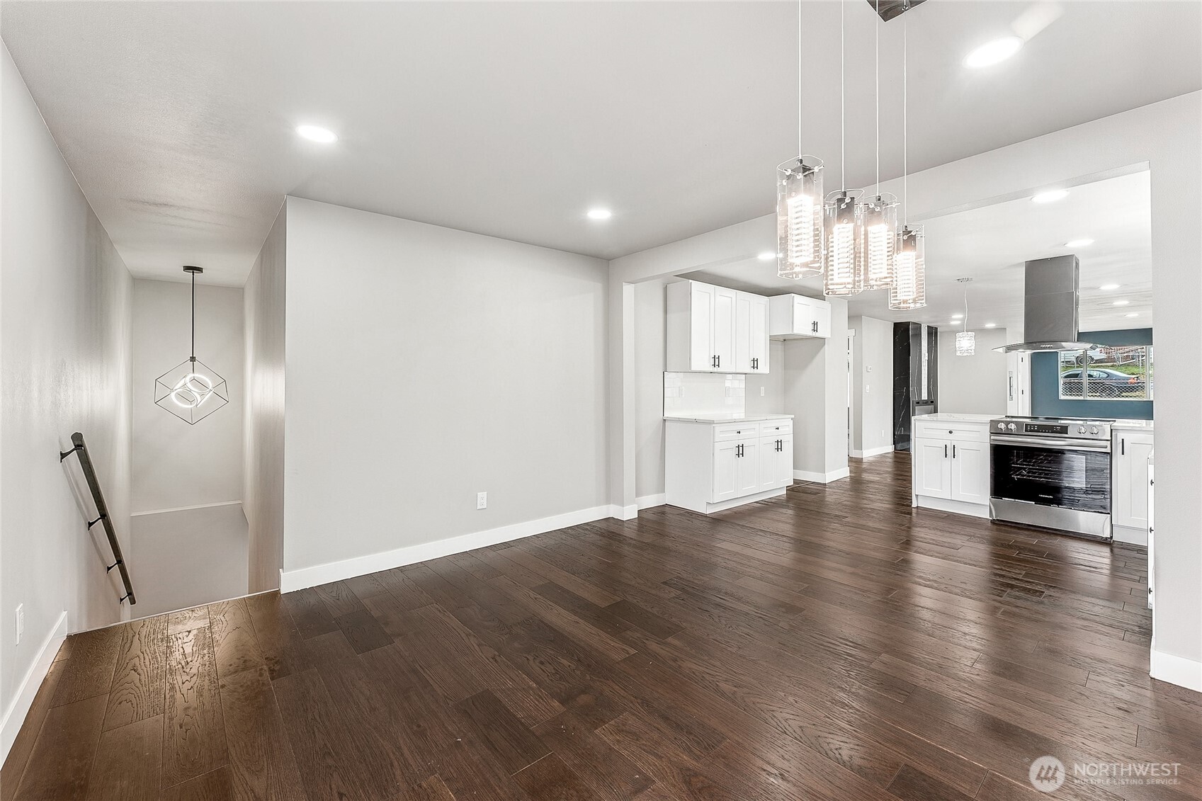 3792 E Roosevelt Avenue Property Photo 8