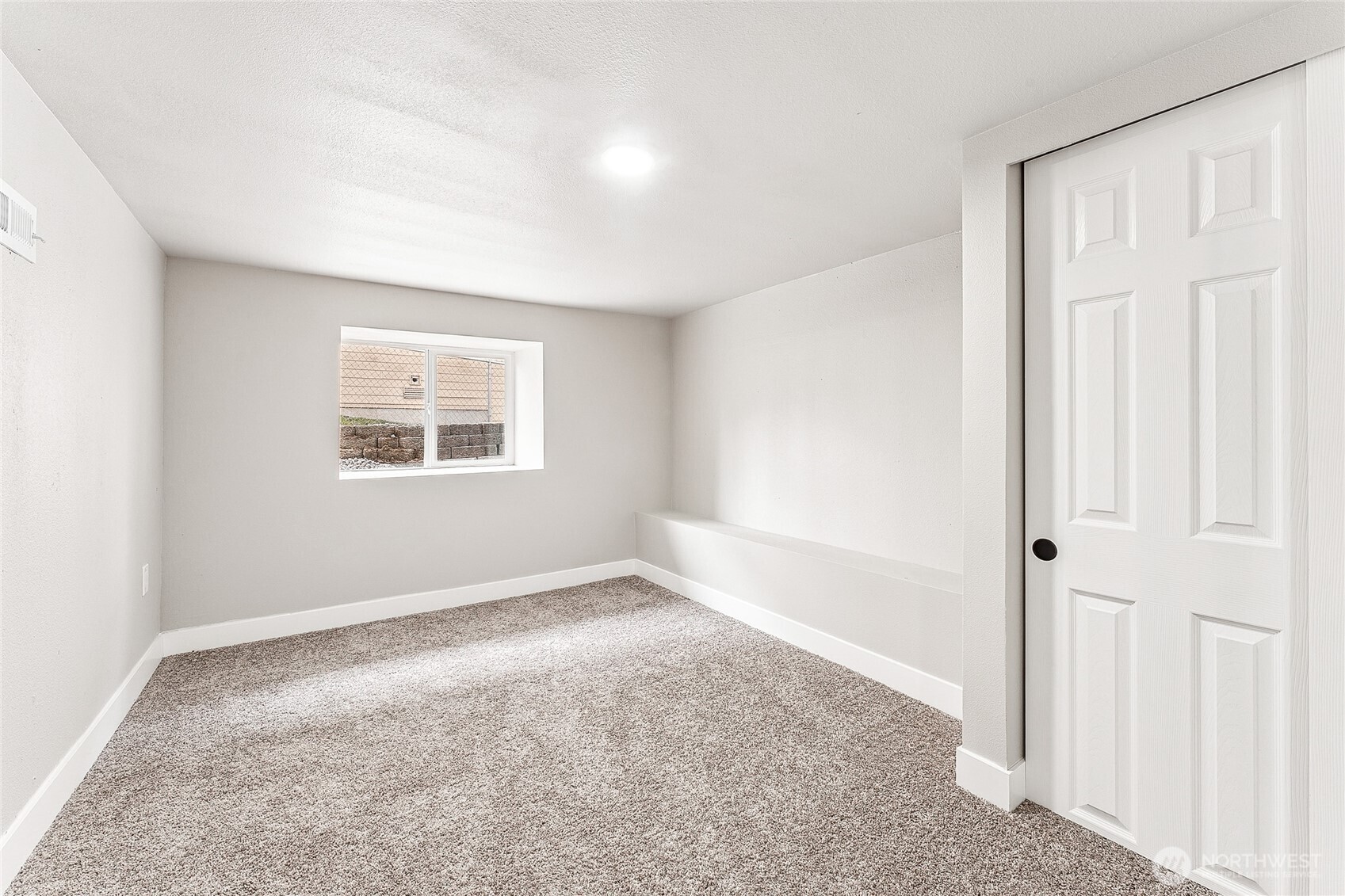 3792 E Roosevelt Avenue Property Photo 14