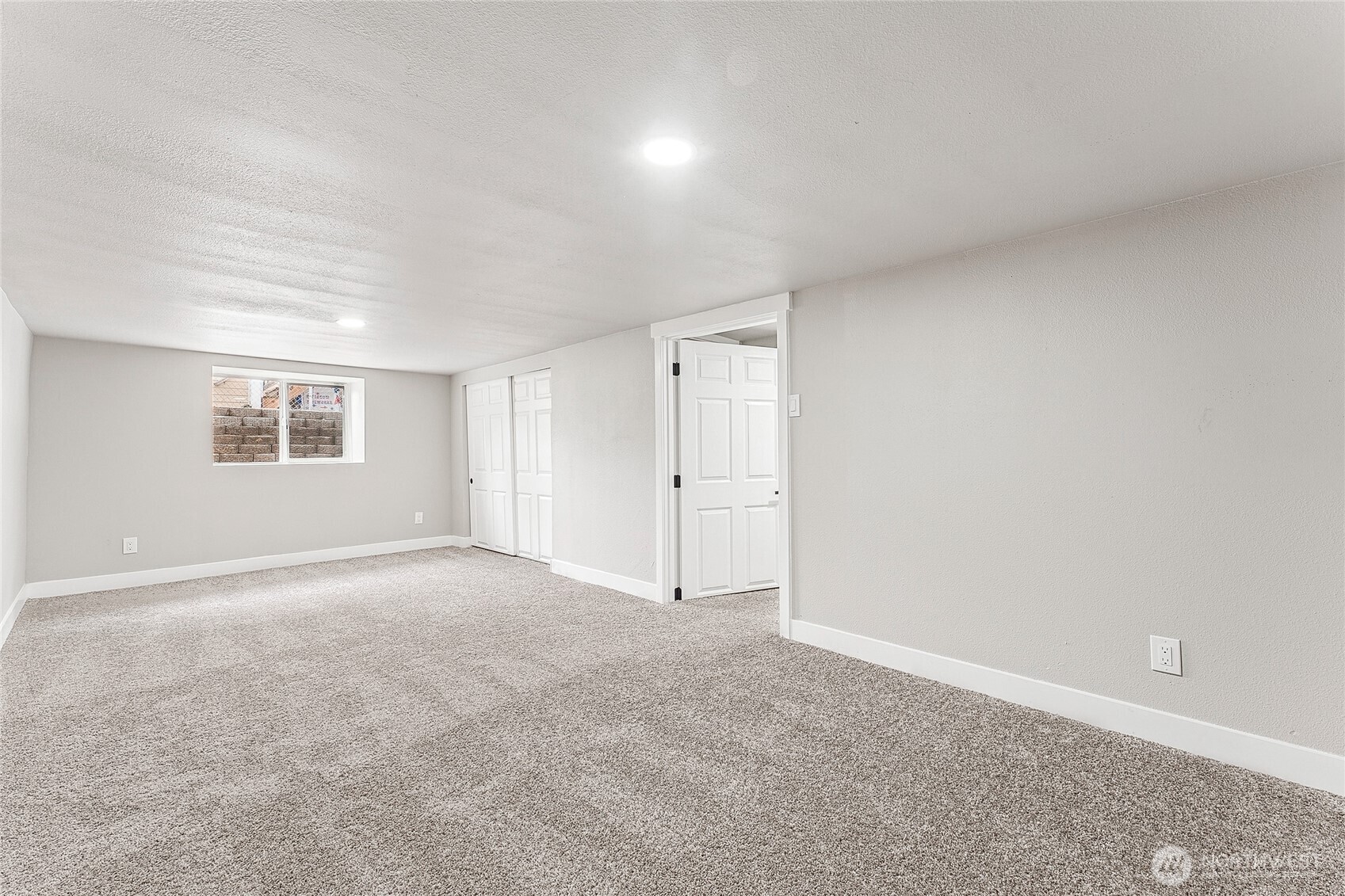 3792 E Roosevelt Avenue Property Photo 15