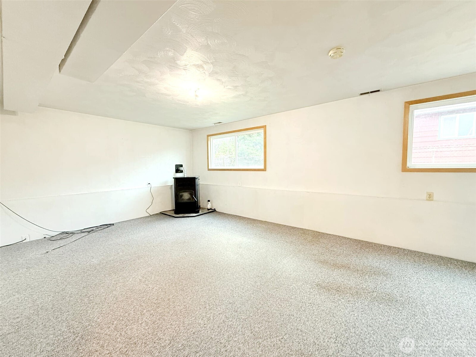 1716 W Young Street Property Photo 23