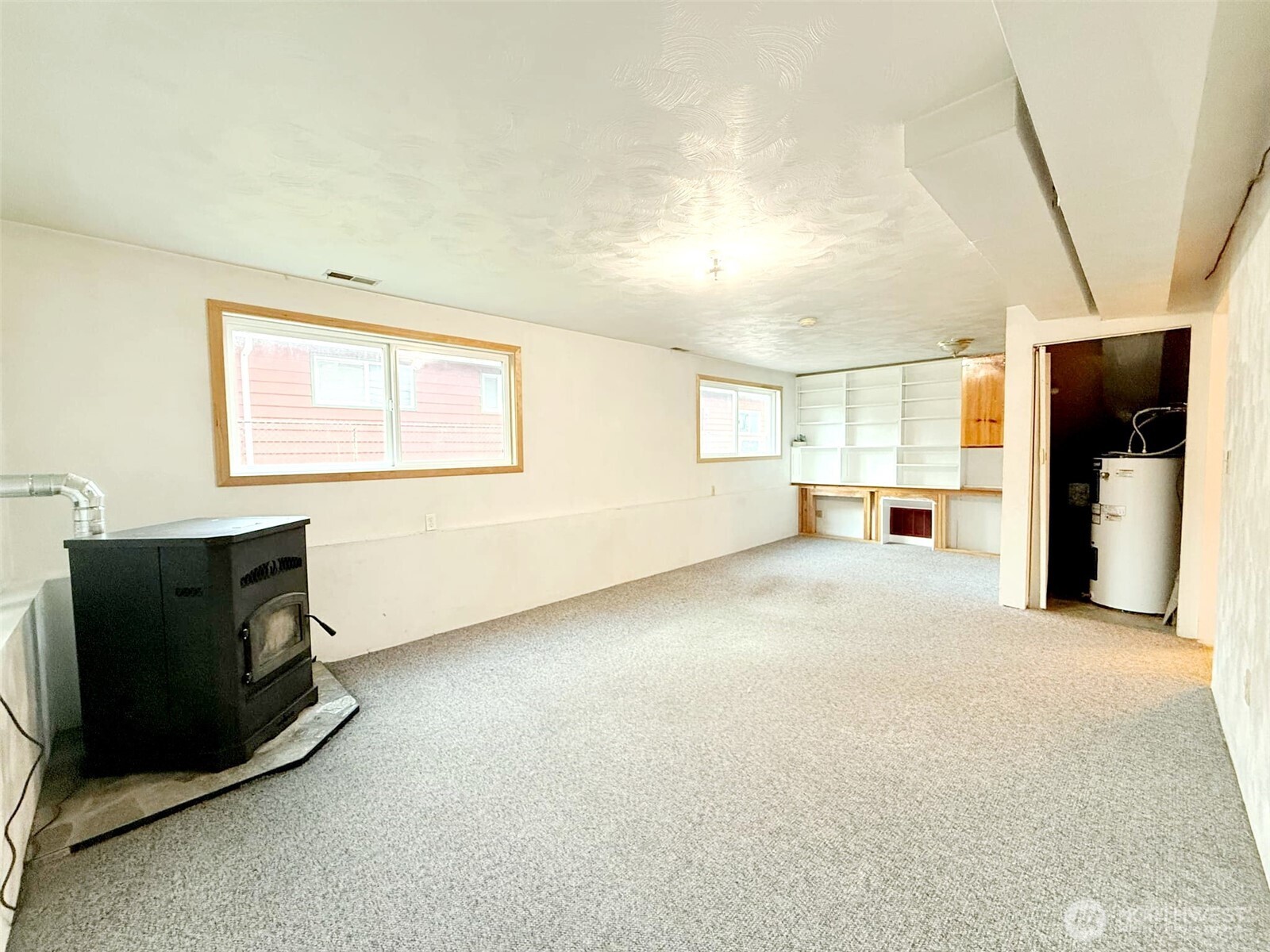 1716 W Young Street Property Photo 24