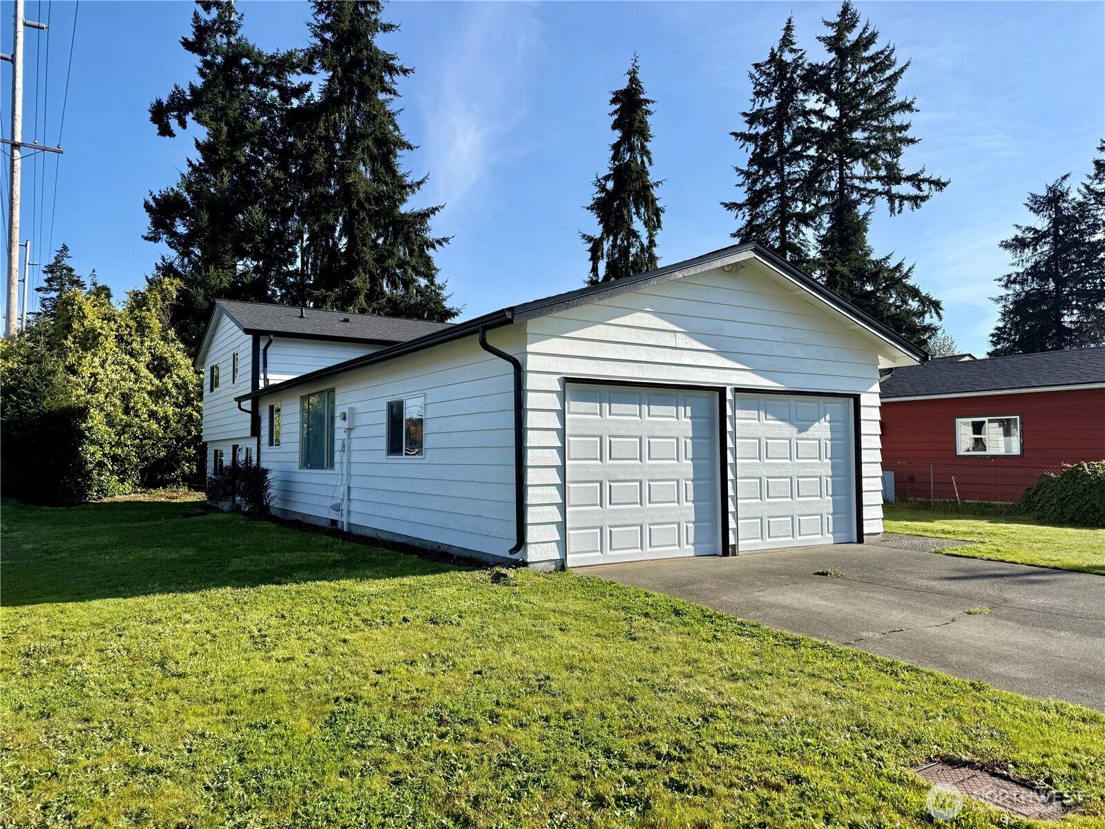 1716 W Young Street Property Photo 32