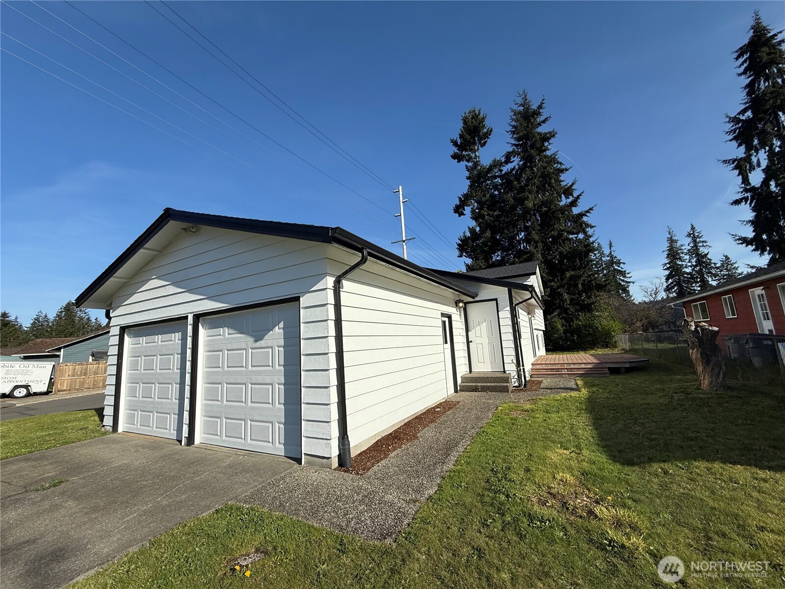 1716 W Young Street Property Photo 37