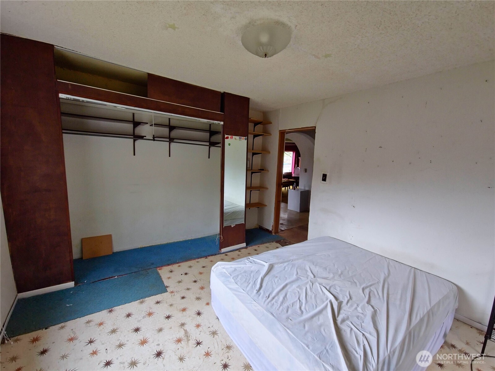 900 Rayonier Avenue Property Photo 8